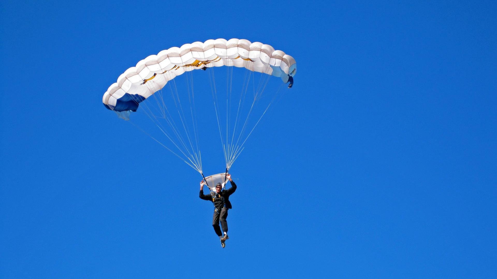 酋长防守端再度发力，压制力惊人，酋长的克星
